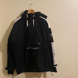 Doorek Black and White Waterproof Hoodie XL with Kangaroo pocket